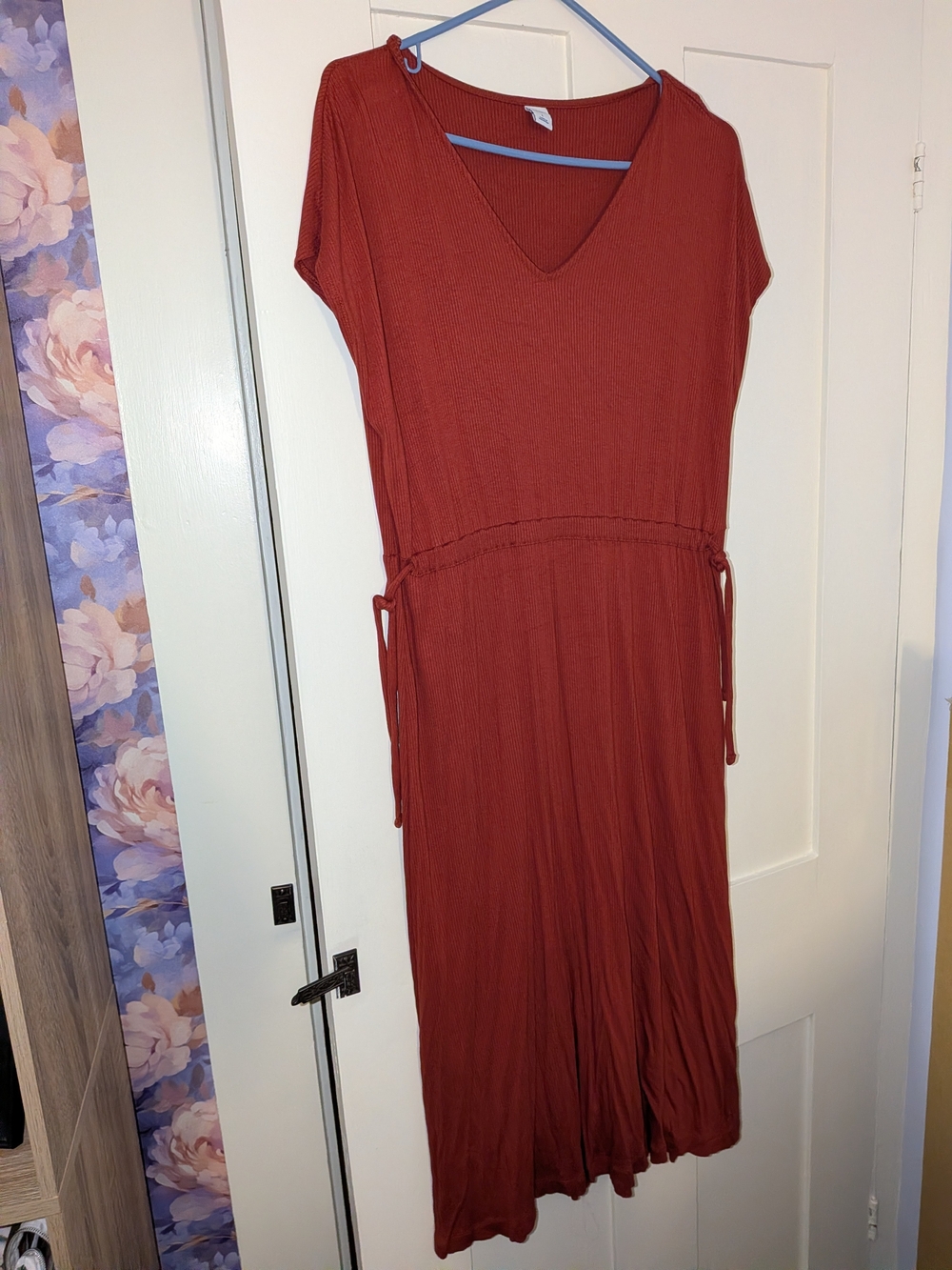 Old Navy Rust Red V-Neck Drawstring Waist Maxi Dress